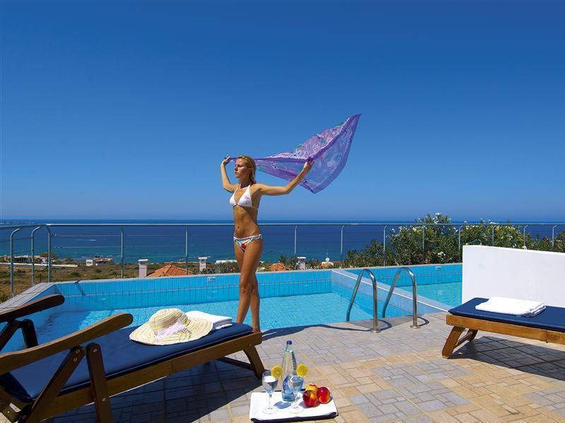 Golden Villas - Hotel Apartments & Villas Hersonissos  Exterior photo