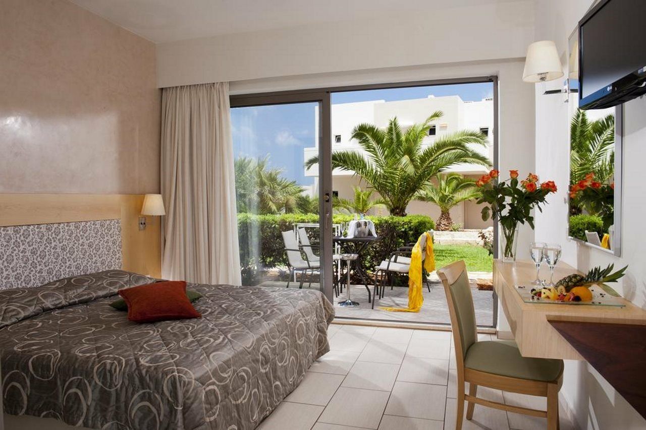 Golden Villas - Hotel Apartments & Villas Hersonissos  Exterior photo