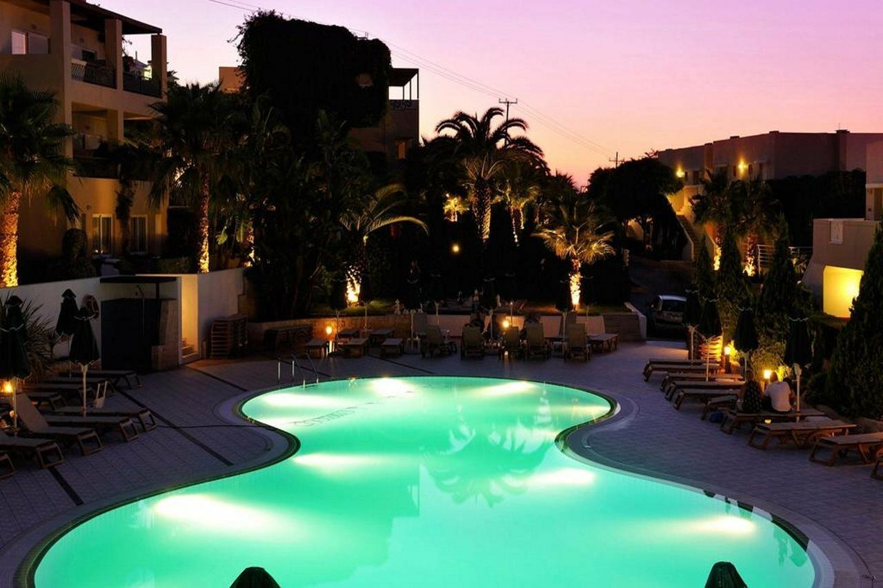 Golden Villas - Hotel Apartments & Villas Hersonissos  Exterior photo